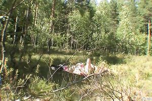 Hot tart acquires ful exposed at the lake and fondles herself