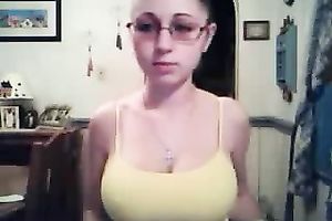 Webcam solo episode with well-endowed teen teasing with her marangos