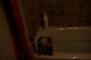 Naughty emo girlfriend copulates herself with marital-device in bath