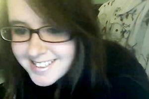 British hoochie flashes her soaked boobies and booty