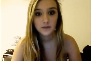 Teen babe looks so sexy on cam as that babe masturbates