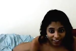 Sizzling Indian playgirl shows her body for the web camera and rubs her vagina