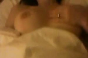 My well-endowed GF enjoys sex in the missionary pose after shower
