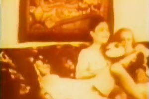 Horny vintage floozy sucks penis and gets her snatch licked