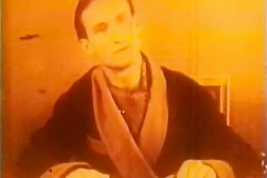 Horny vintage floozy sucks penis and gets her snatch licked