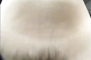 Dark-haired cheap japanese wench gets screwed in a backseat