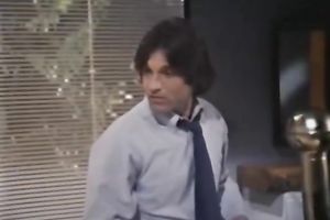 Brunette pippin gets her cunny polished after hawt sex