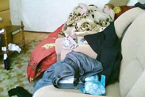 Amateur pair bang in front of a livecam in the morning