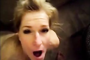 Blonde hawt white white bitch gives me head like a wench on web camera