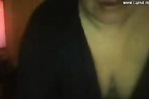 This voluptuous livecam charmer get to be proud of her great curves