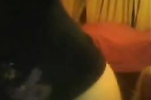 This voluptuous livecam charmer get to be proud of her great curves