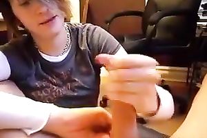 Nerdy dilettante amateur wife sucks her lover's weenie in sexy POV movie scene