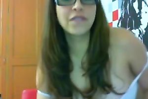 Busty dark brown sweetie teased me on livecam and rewarded for patience