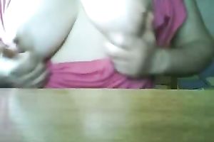 Busty webcam milf fingers her fur pie in hardcore solo movie