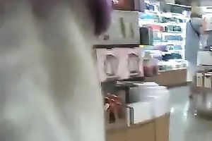 My perverted GF flashes her pierced cookie for the cam in a shop