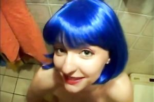 Filthy wench rubs soap over her hawt body and goes str8 for my schlong