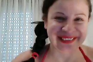 Ridiculously slutty cam-whore with knockout curves shows off her large wobblers