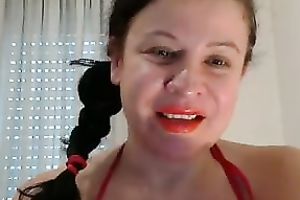 Ridiculously slutty cam-whore with knockout curves shows off her large wobblers