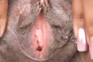 This swarthy skank acquires her pleasant punani masterfully eaten out