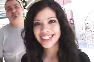 Joyful Latina honey gives precious oral stimulation for specie