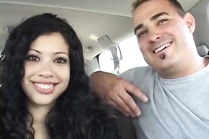 Joyful Latina honey gives precious oral stimulation for specie