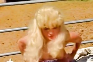 Big breasted dumpy blondie turbulently fingers her hirsute kitty outdoors