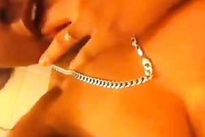 Fingering myself in the brown cooter on my closeup dilettante movie