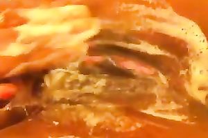 Fingering myself in the brown cooter on my closeup dilettante movie