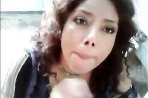 Bubble booty hussy enjoys working on my prick in homemade episode