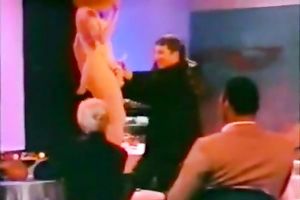 Torrid shaggy light-haired stripper shows a real performance