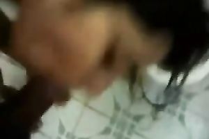 Mesmerizing brunette hair Indian girlfriend bonks like a porn star