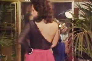 Fuck starving lassies gathered for hardcore muff eating