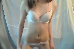 Slim ex GF dances and undresses in astounding homemade solo