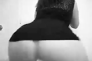 Hot latin babe milf with captivating marvelous booty undressed on livecam