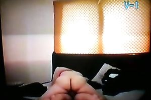 I love the way my girlfriend's bubble gazoo jiggles when that babe is on top