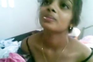 Attractive dilettante BBC slut wearing sari gives head on camera