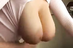 My girlfriend's recent hobby appears to be showcasing her large natural mambos