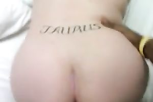 Plump mother I'd like to fuck with tattoo on her back craves some chocolate