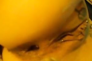 My paramour toys her bumhole and allows me to watch her