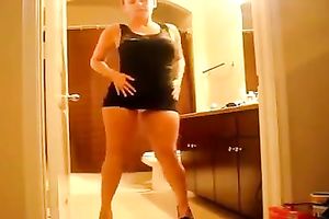 Amazing ass-shaking homemade solo with my ex hotwife