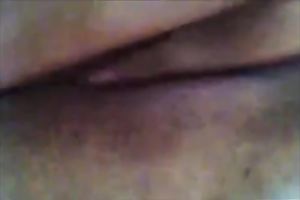 Raunchy livecam bimbo stimulates her fur pie with her vibrating egg