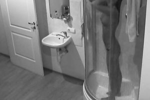 Well formed playgirl takes shower exposing her bare hawt body to the camera
