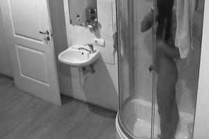 Well formed playgirl takes shower exposing her bare hawt body to the camera