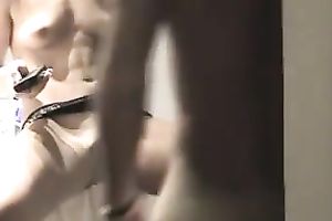 Me and my paramour take up with the tongue each other's privates previous to having sex