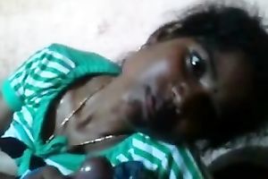 My barefaced Indian girlfriend knows how to give priceless head