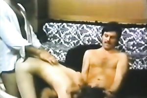 Short haired blonde head wifey gives her hubby enchanting orall-service