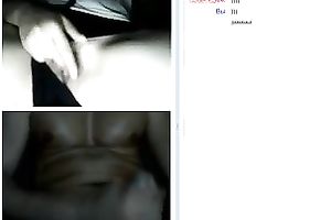 I love masturbating and feel free doing it in front of my cam