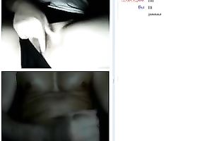 I love masturbating and feel free doing it in front of my cam