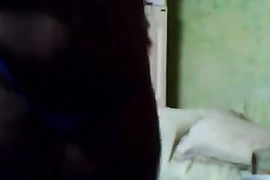 This Brazilian seductress has a big wazoo with mind-blowing dimensions