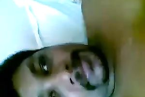 Indian hawt youthful girlfriend sucking 10-Pounder on closeup sex video